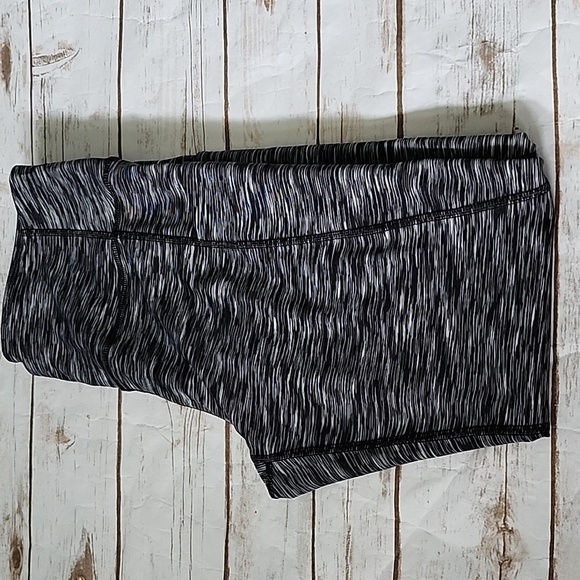 Phisockat Space Dye Black High Waist Yoga Pants with Pockets and Tummy Control - Picture 7 of 12